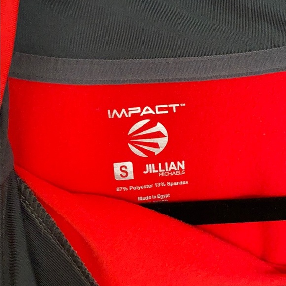 Impact jogging top - Picture 3 of 4